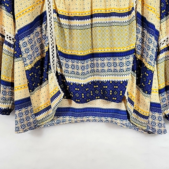 Collective Concepts Crochet Trimmed Boho Peasant Long Sleeve Blouse Size S - Picture 6 of 8